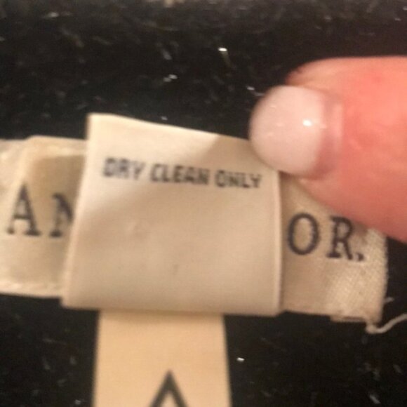 🖤✨ Ann Taylor Women’s Black Sparkly Cardigan Sweater | Size M ✨🖤 - Picture 4 of 8